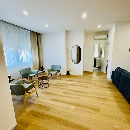 Appartamento Comfort Rooms&apartment *